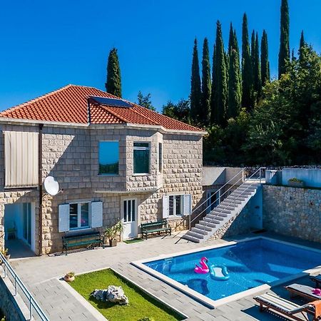 Villa Oasis Cypress Čilipi Εξωτερικό φωτογραφία