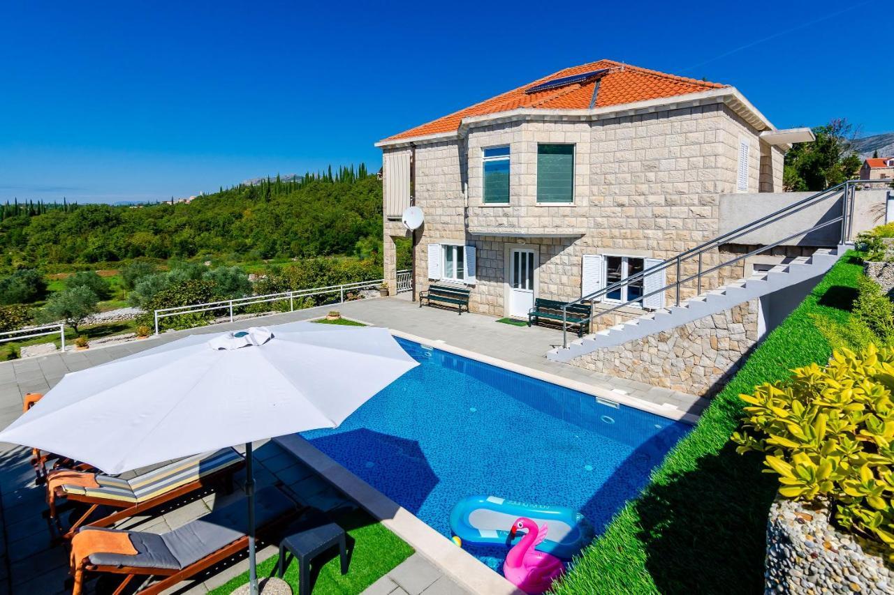 Villa Oasis Cypress Čilipi Εξωτερικό φωτογραφία